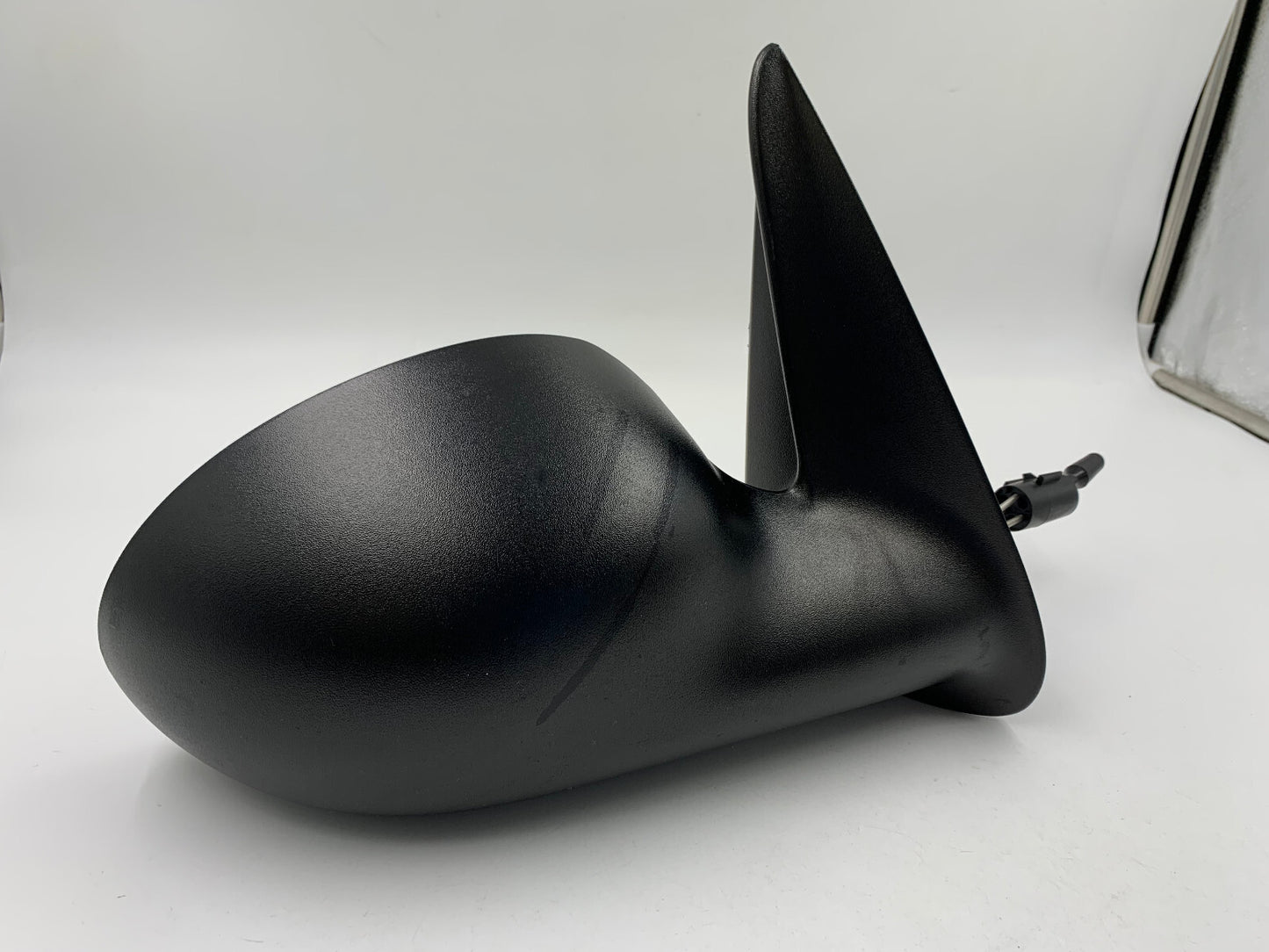 2004-2009 Chrysler PT Cruiser Passenger Side Manual Door Mirror Black B03B03011