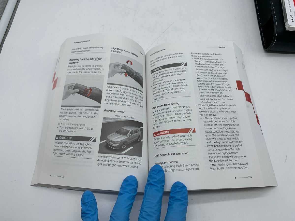 2022 Kia Sorento Owners Manual Set with Case OEM R01B13015