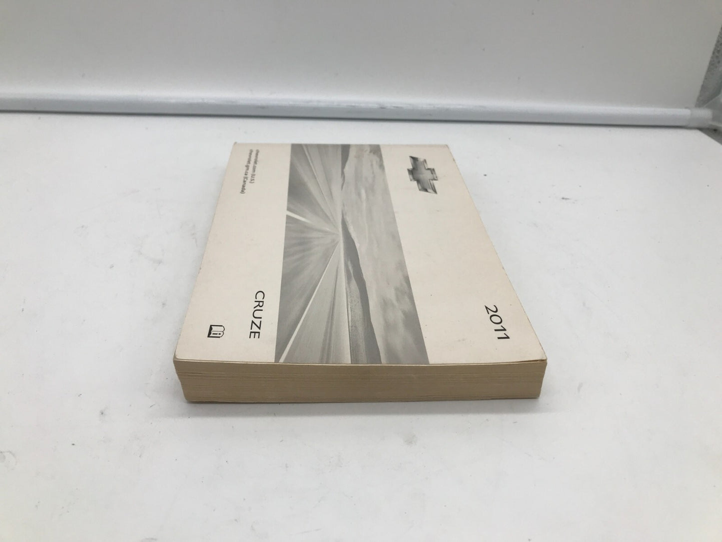 2011 Chevrolet Cruze Owners Manual OEM C02B45033