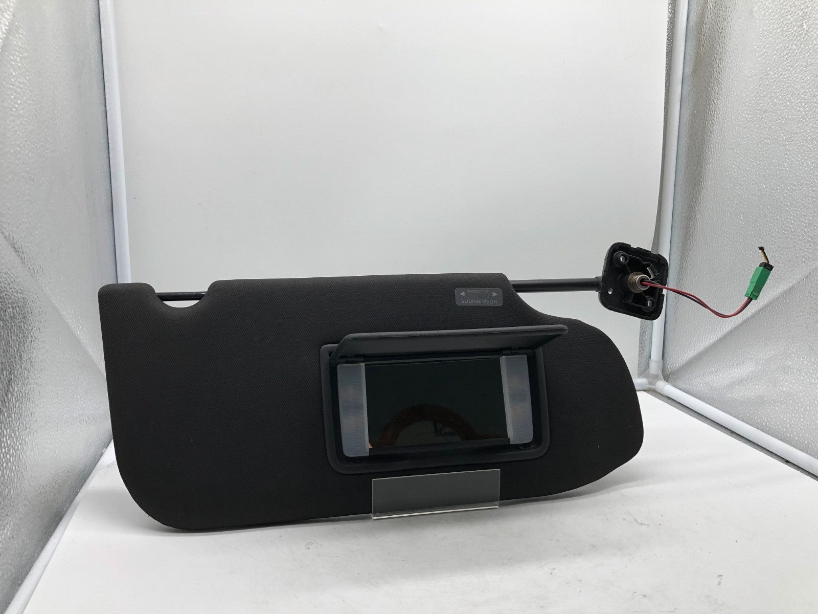2010-2016 Ford Taurus Passenger Sun Visor Black Illuminated OEM C03B46001
