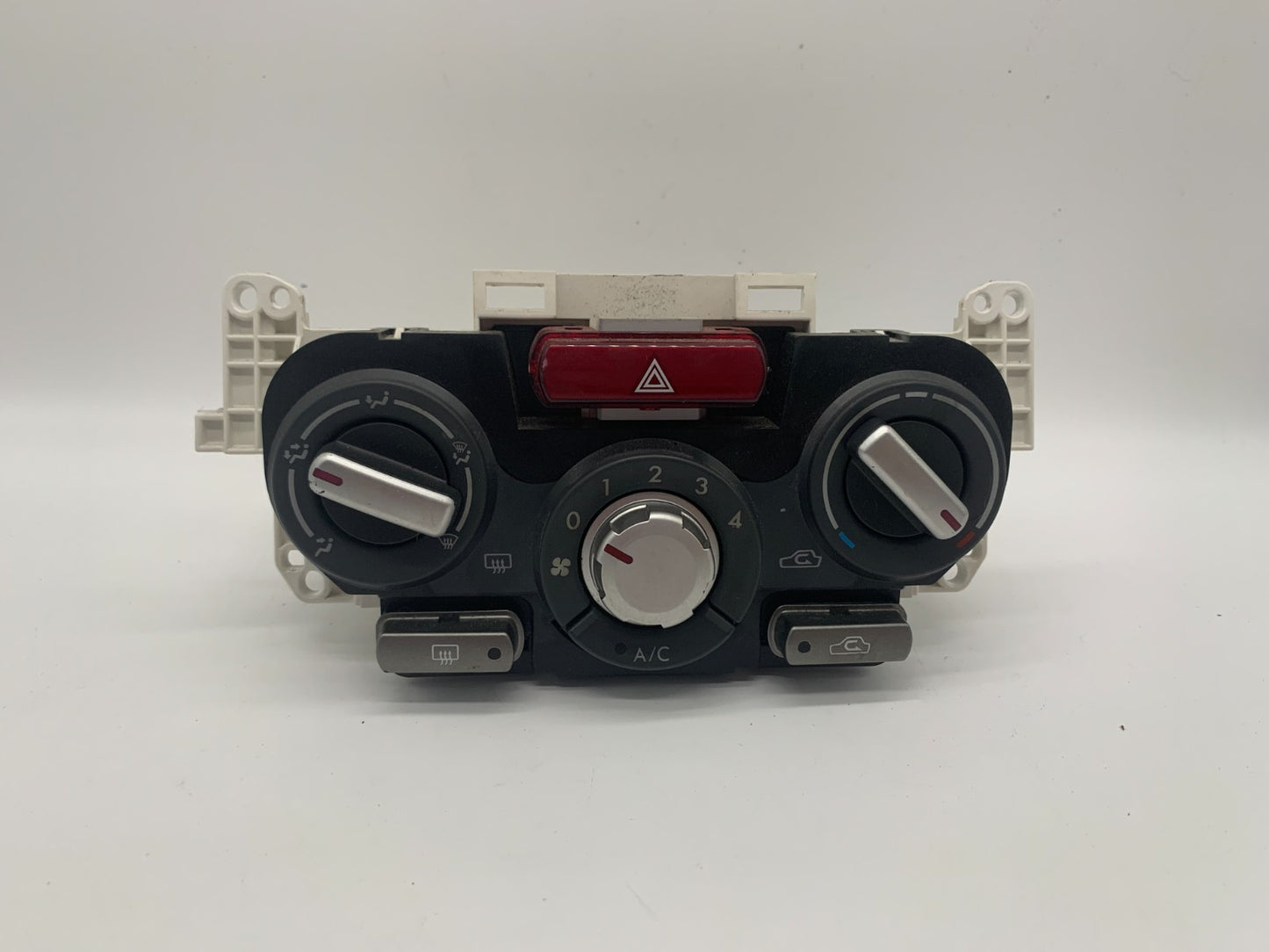 2012 Subaru Forester Climate Control AC Heater Temperature Unit OEM 72311SC010