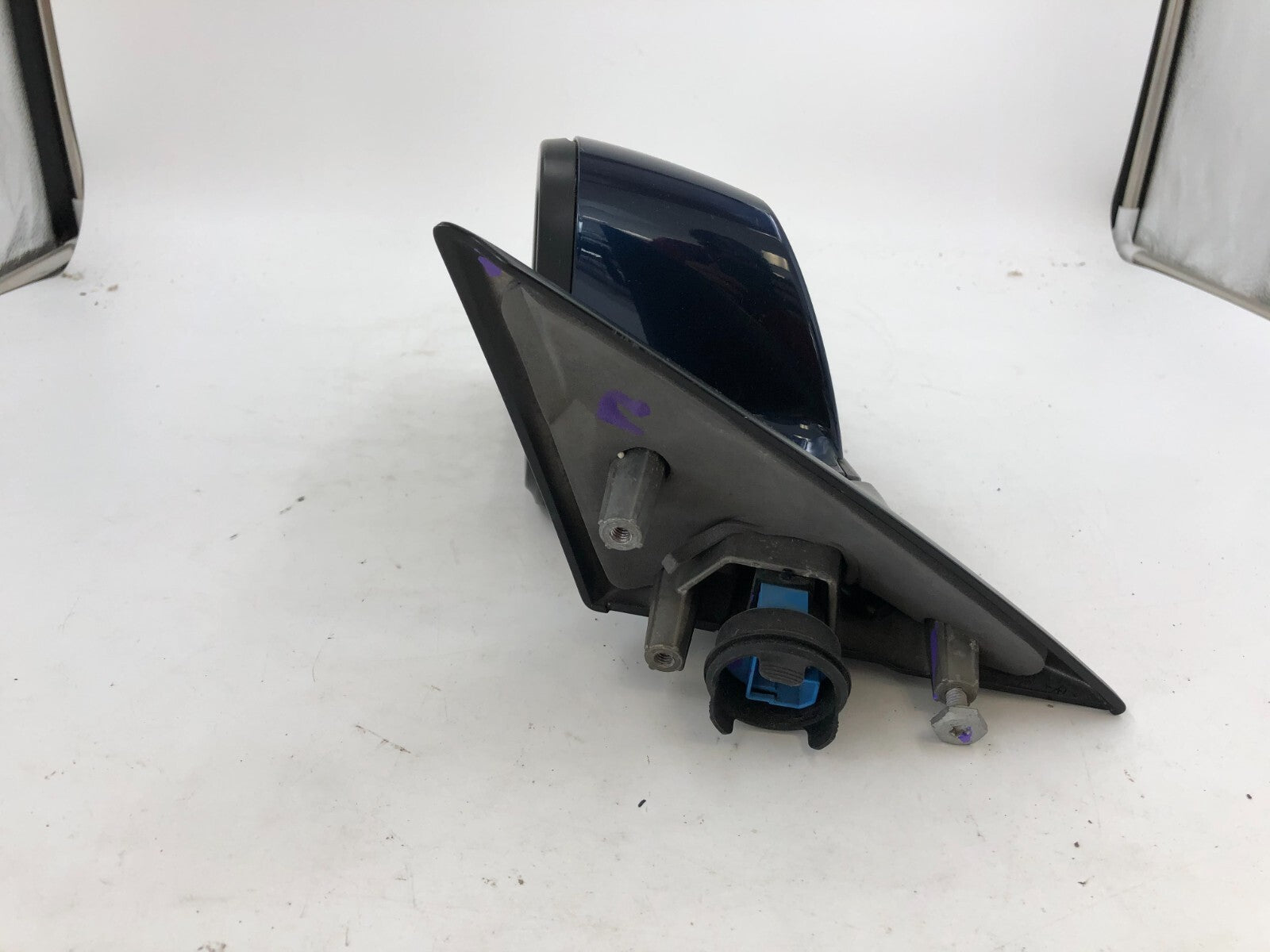 2009-2012 BMW 750i Driver Side View Power Door Mirror Blue OEM C04B08004