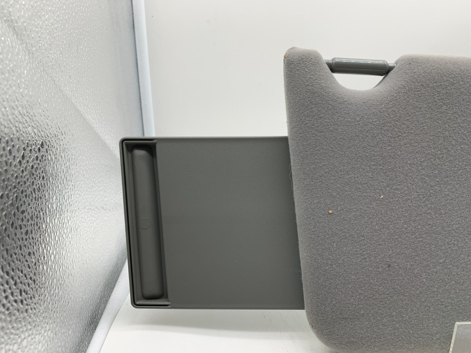 1999-2004 Honda Odyssey Passenger Sun Visor Illuminated Gray OEM A03B37005