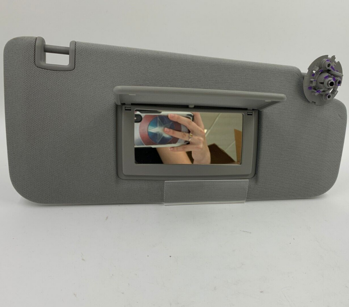 2017-2021 Chevrolet Trax Passenger Sun Visor Gray OEM B03B32030