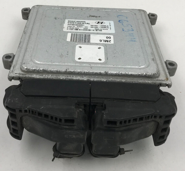 2014-2016 Hyundai Elantra Engine Control Module ECU ECM OEM I01B11005