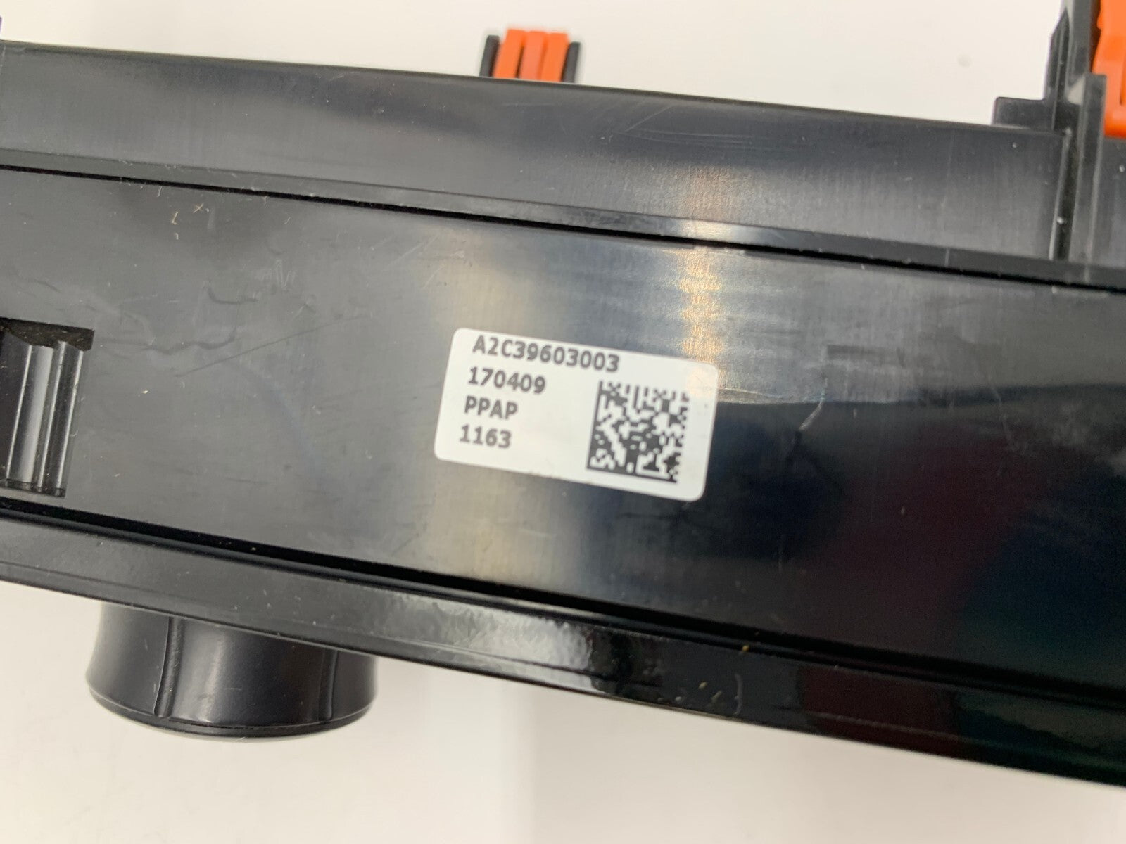 2018-2019 Toyota Camry AC Heater Climate Control Temperature Unit OEM D01B07030