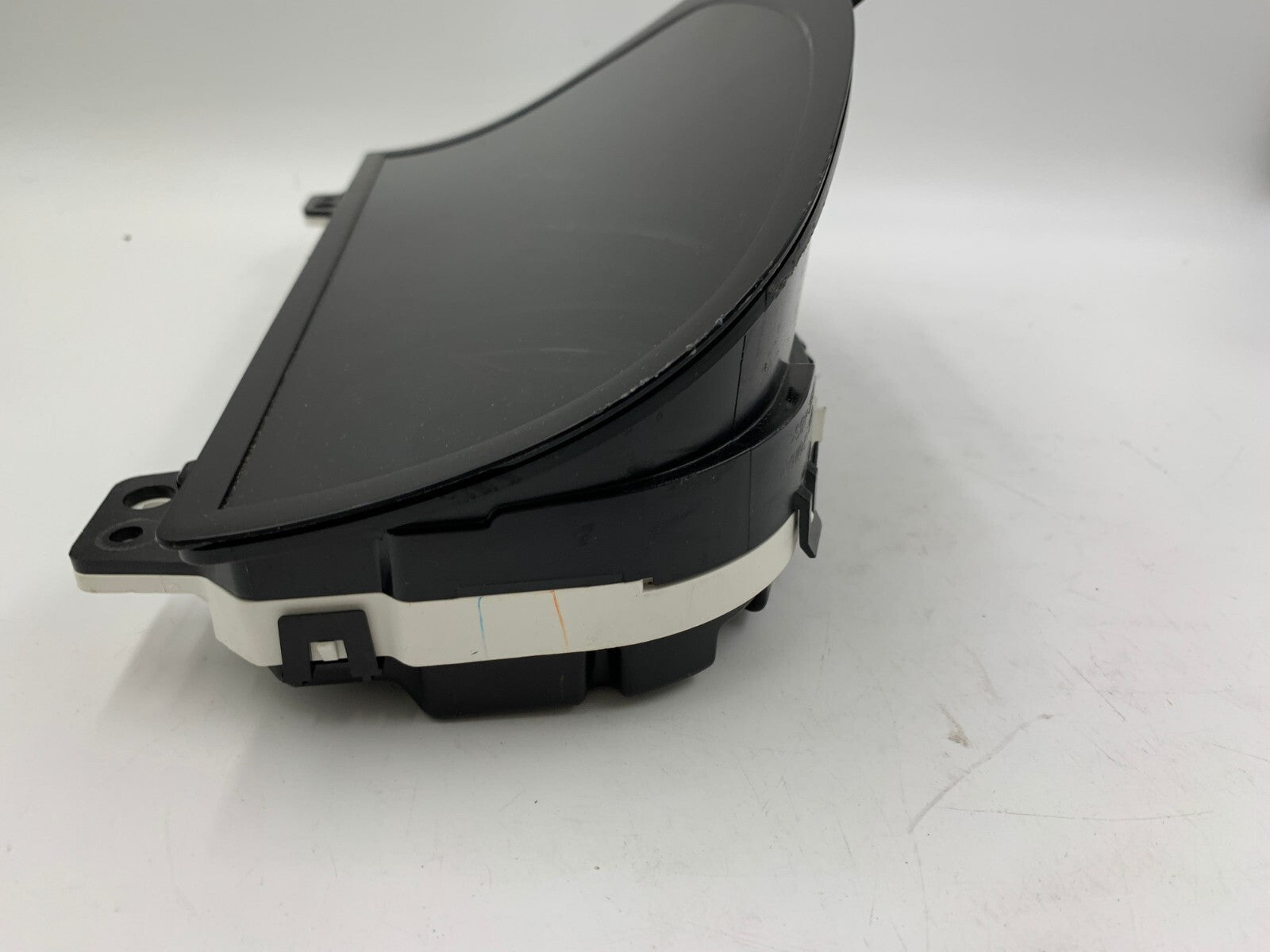 2010 Ford Fusion Speedometer Instrument Cluster 63,673 Miles OEM B02B51039