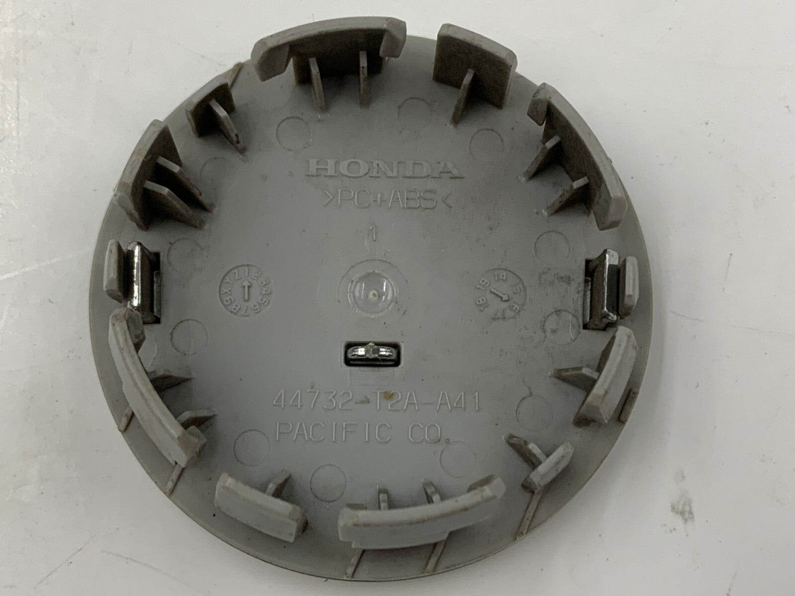 Honda Rim Wheel Center Cap Chrome OEM A02B04023