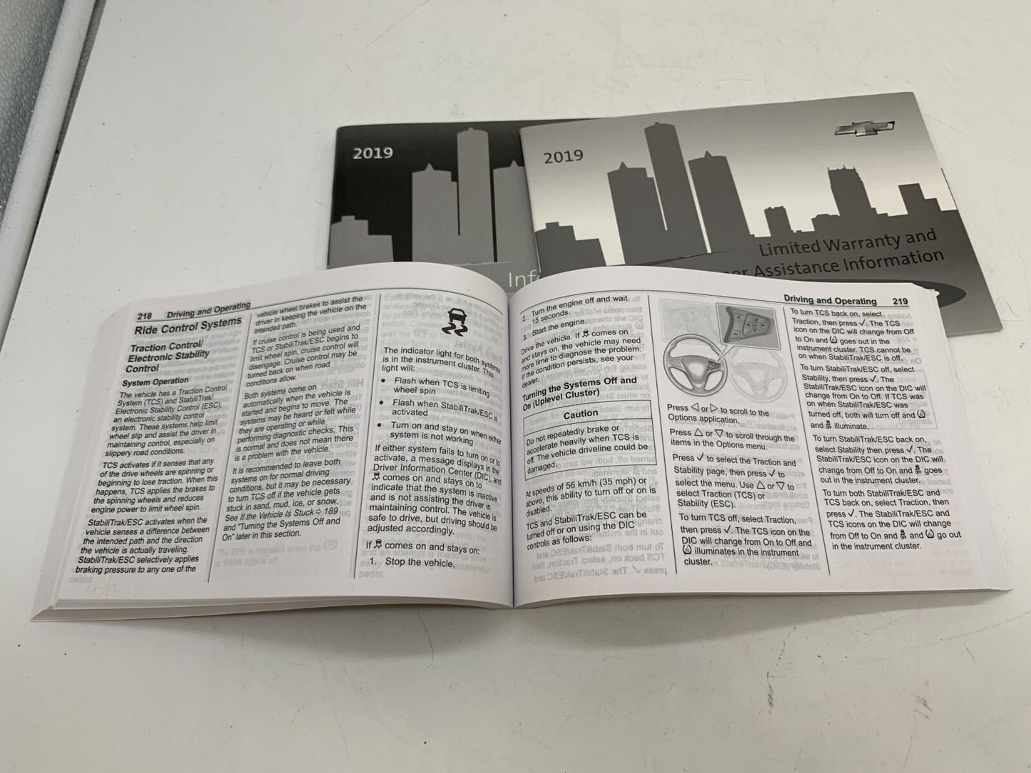 2019 Chevrolet Equinox Owners Manual Set OEM A01B13010