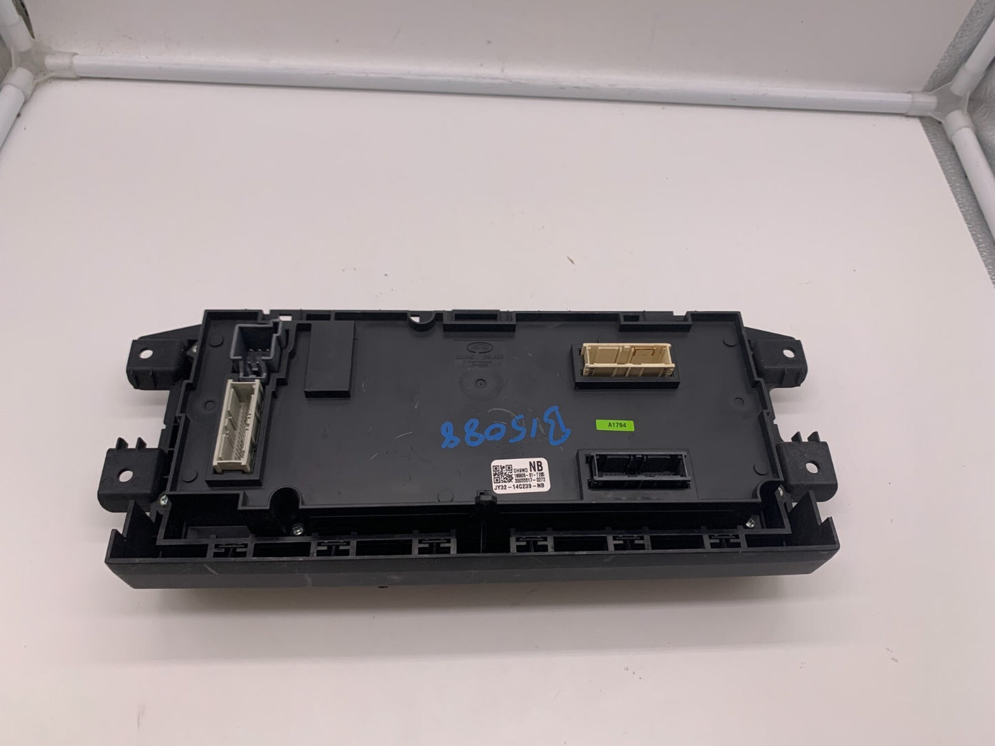 2020 Land Rover Discovery AC Heater Climate Control Unit OEM A02B09014