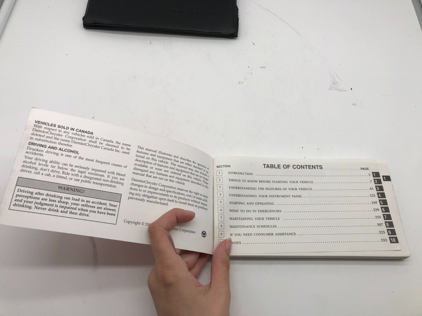 2002 Dodge Ram Truck Owners Manual Set with Case OEM E02B18004