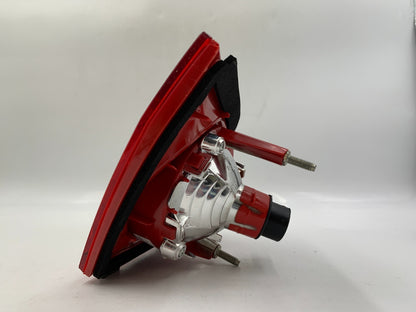 2006-2010 Volkswagen Passat Sedan Passenger Trunk Lid Mounted OEM D01B15027