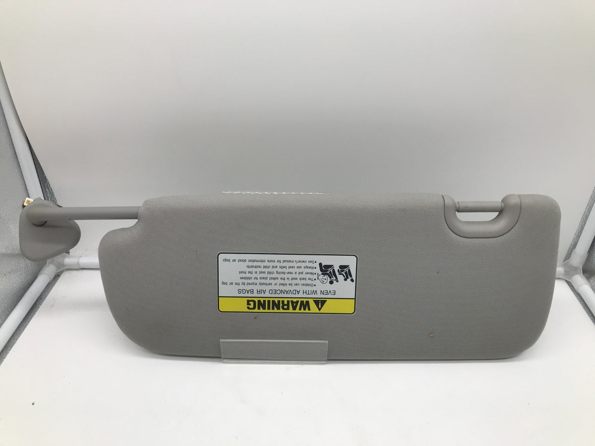 2013-2019 Hyundai Santa Fe Passenger Sun Visor Illuminated Gray OEM C01B18013