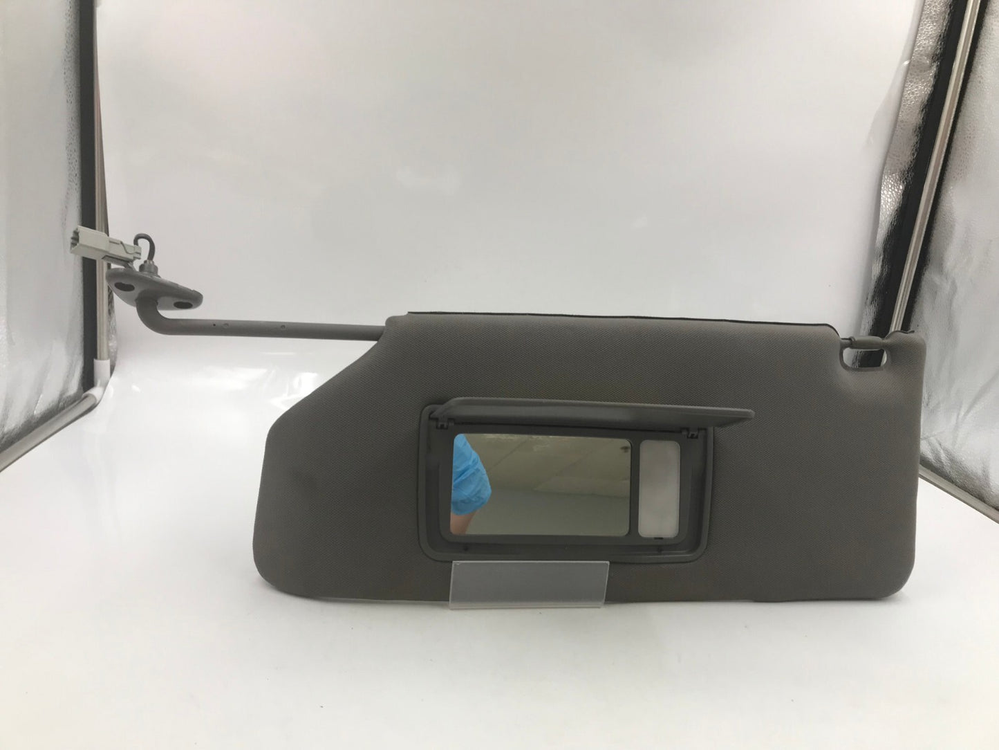 2006-2010 Honda Odyssey Driver Sun Visor Gray Illuminated OEM E02B29065