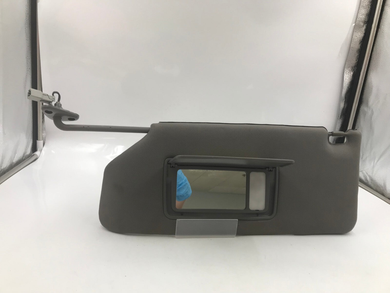2006-2010 Honda Odyssey Driver Sun Visor Gray Illuminated OEM E02B29065