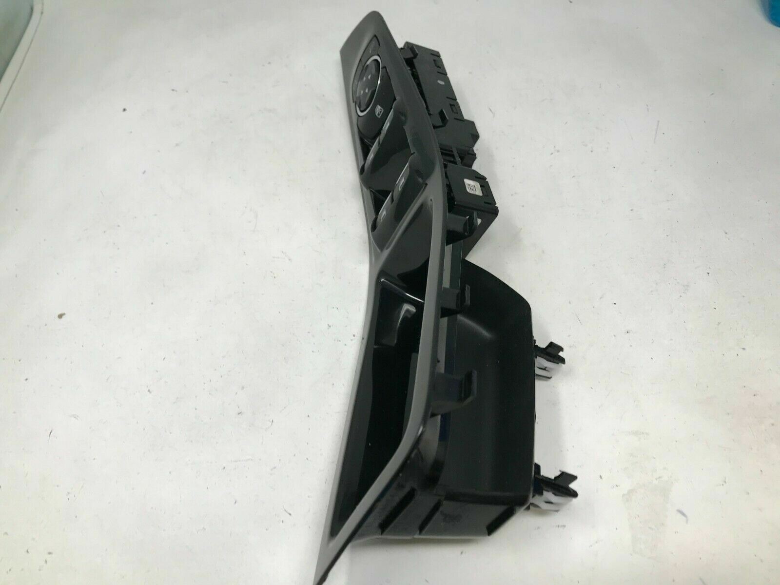 2016-2019 Ford Edge Master Power Window Switch OEM C01B22016