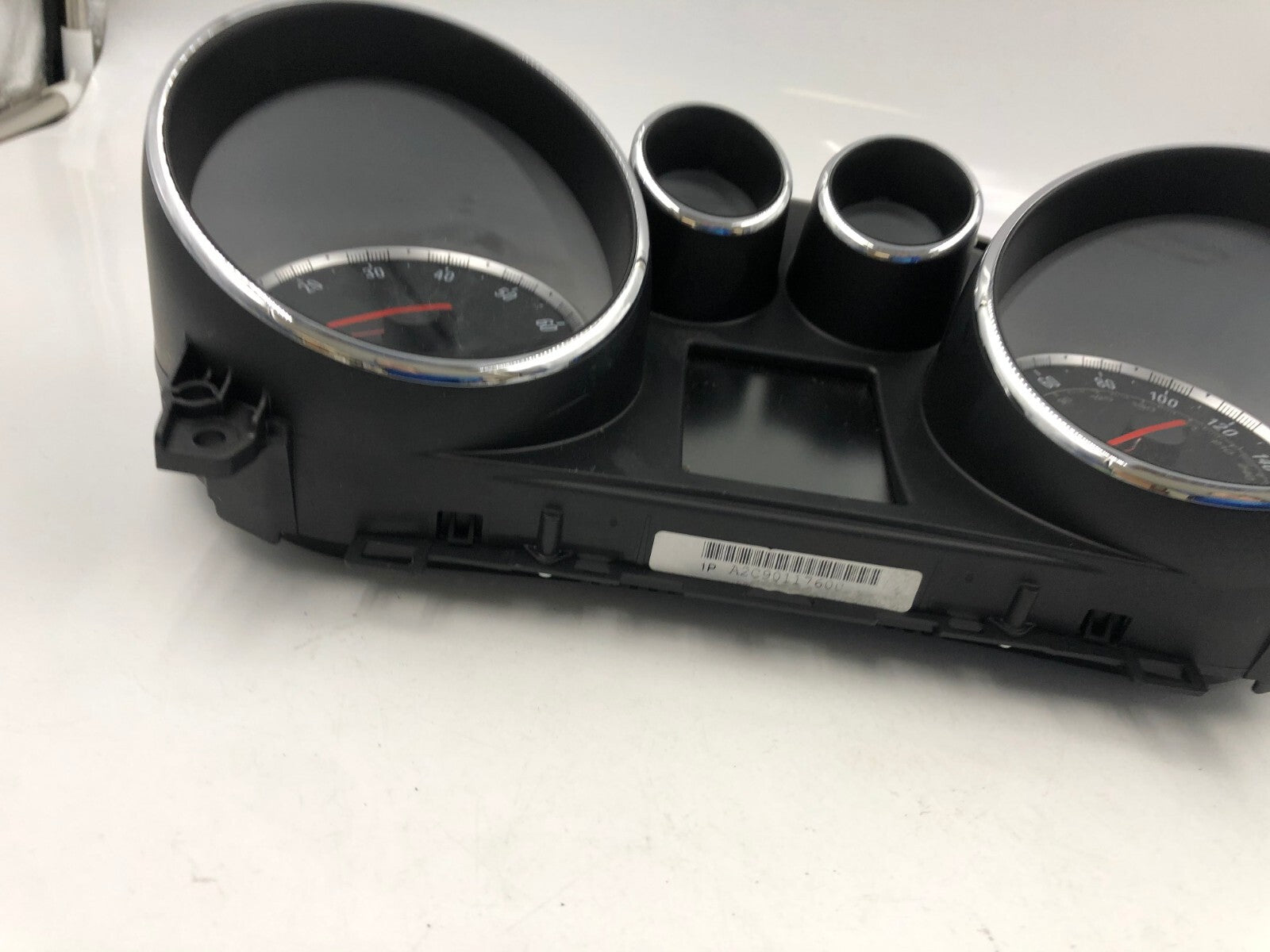 2015 Buick Encore Speedometer Instrument Cluster 27394 Miles OEM B01B50070