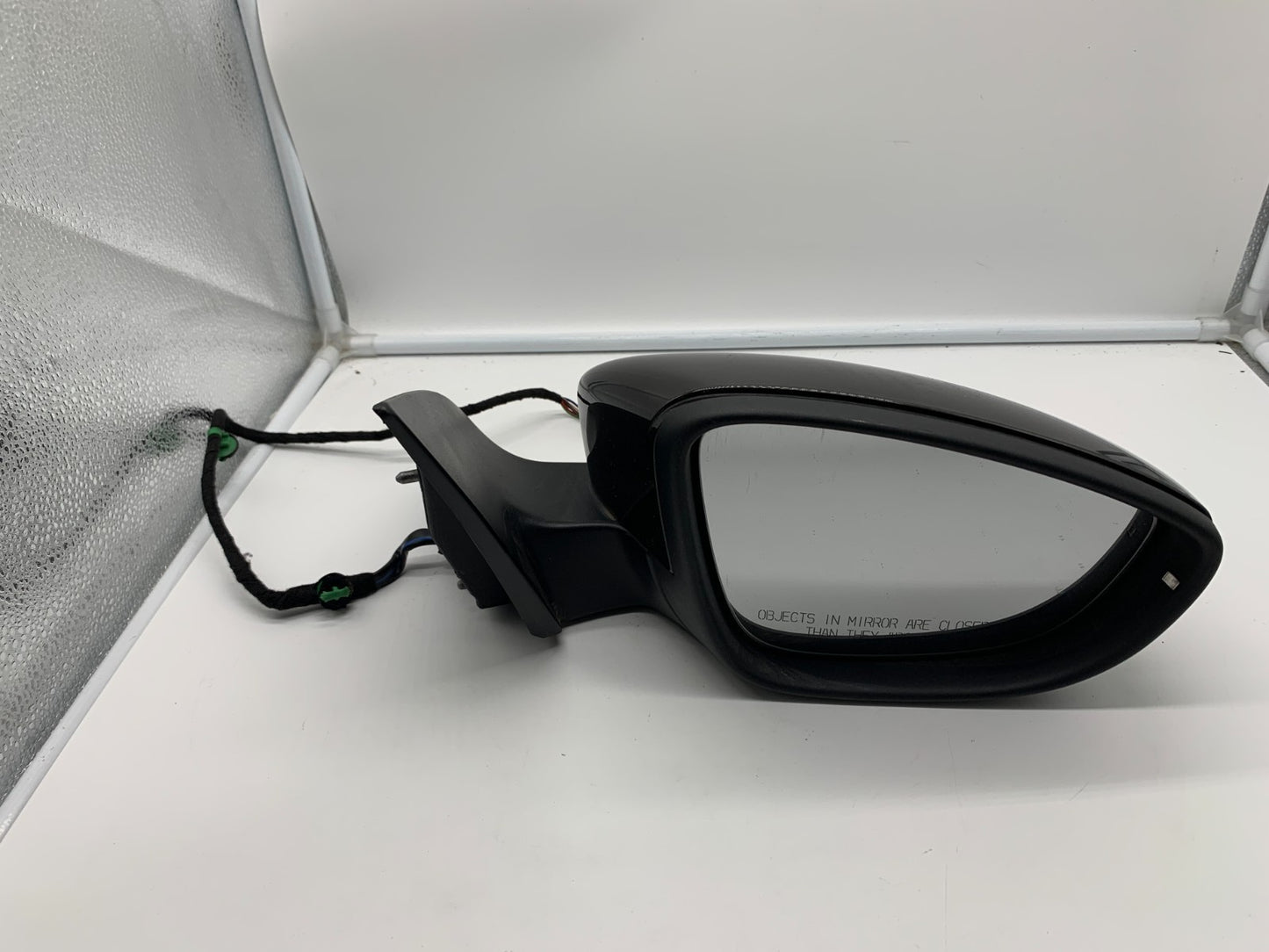 2013-2017 Volkswagen CC Passenger Side View Power Door Mirror Gray C01B39002