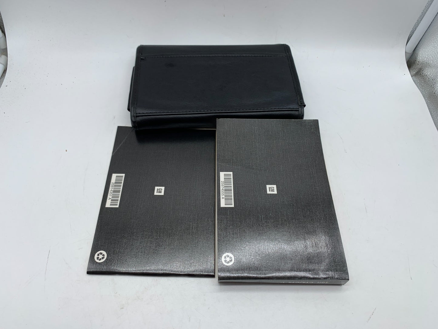 2011 Cadillac CTS CTS-V Owners Manual Set with Case OEM C03B28010
