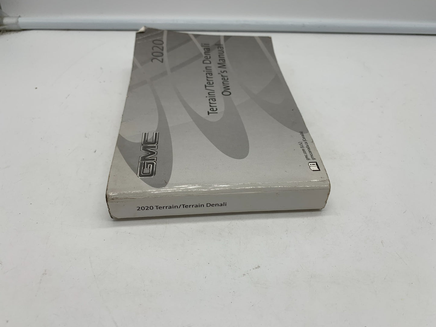 2020 GMC Terrain Terrain Denali Owners Manual OEM D01B60017