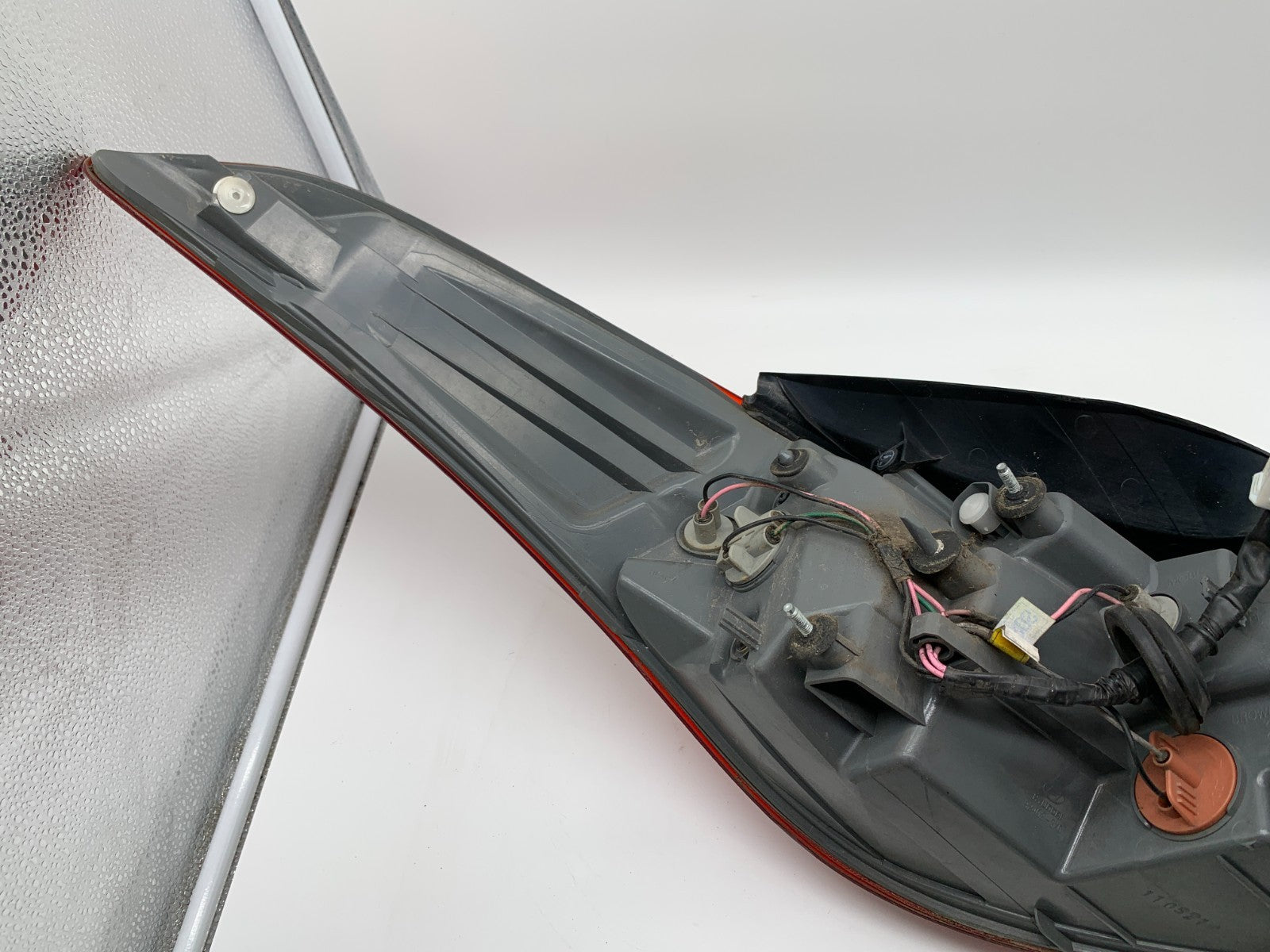 2011-2013 Hyundai Elantra Passenger Tail Light Taillight OEM A03B56001