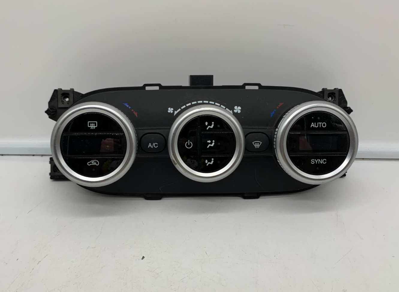 2012-2017 Fiat 500 Climate Control Dual Zone AC Heater Unit OEM C02B14060