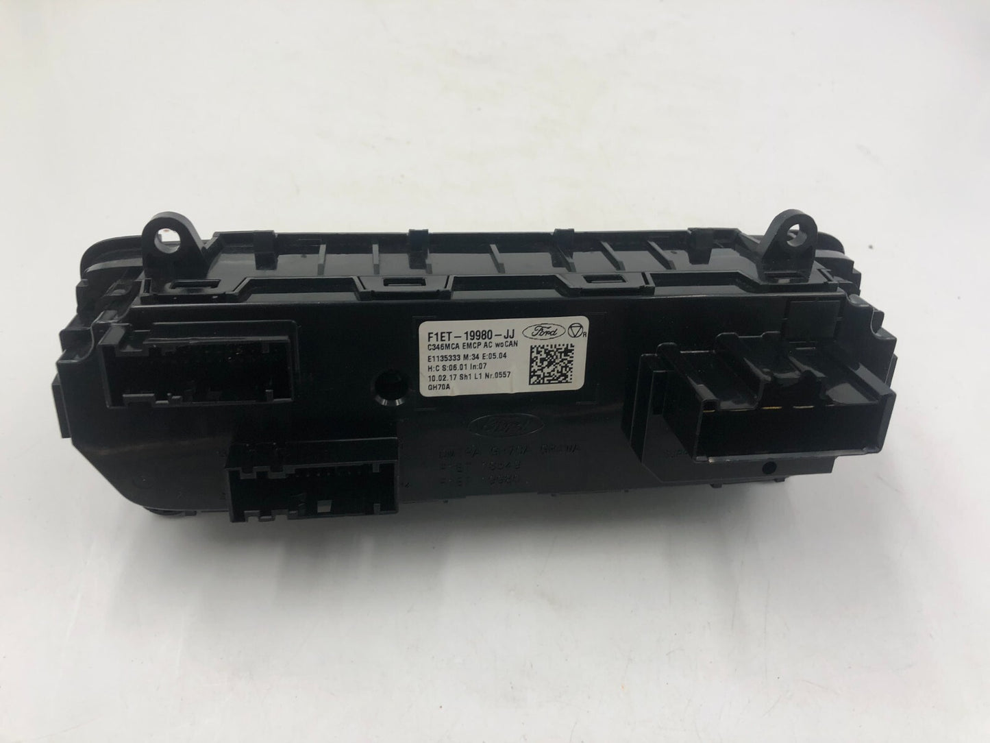 2015-2018 Ford Focus AC Heater Climate Control Unit OEM D03B49082