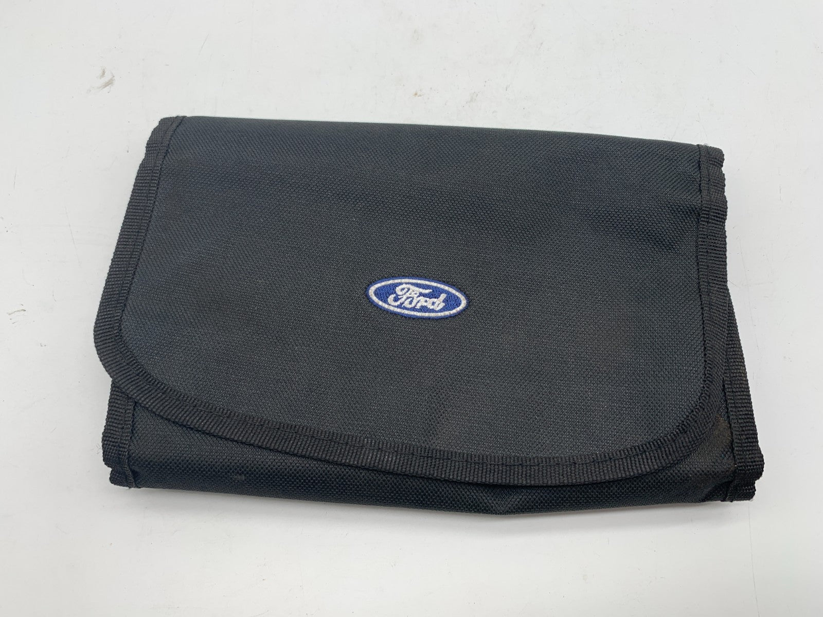 2014 Ford Mustang Owners Manual Set with Case OEM B04B48002