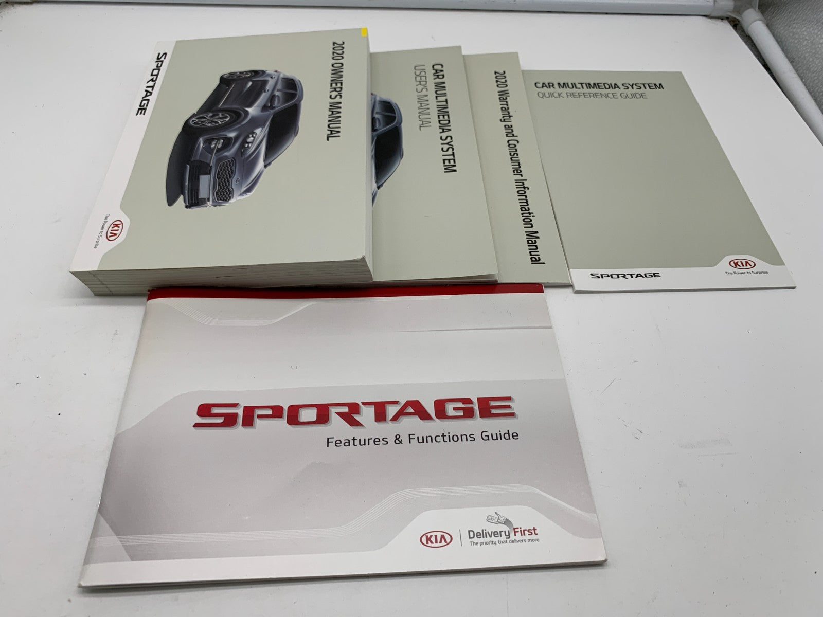 2020 Kia Sportage Owners Manual Set OEM B04B27011