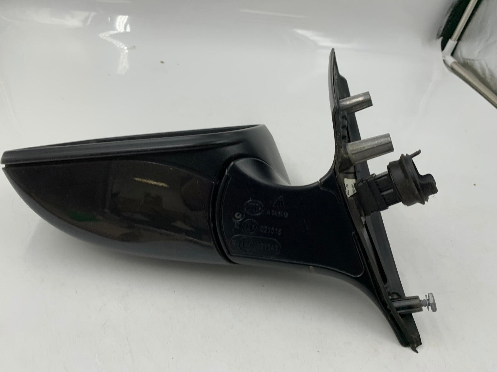 2011-2012 BMW 528i Driver Side View Power Door Mirror Black OEM D04B18081