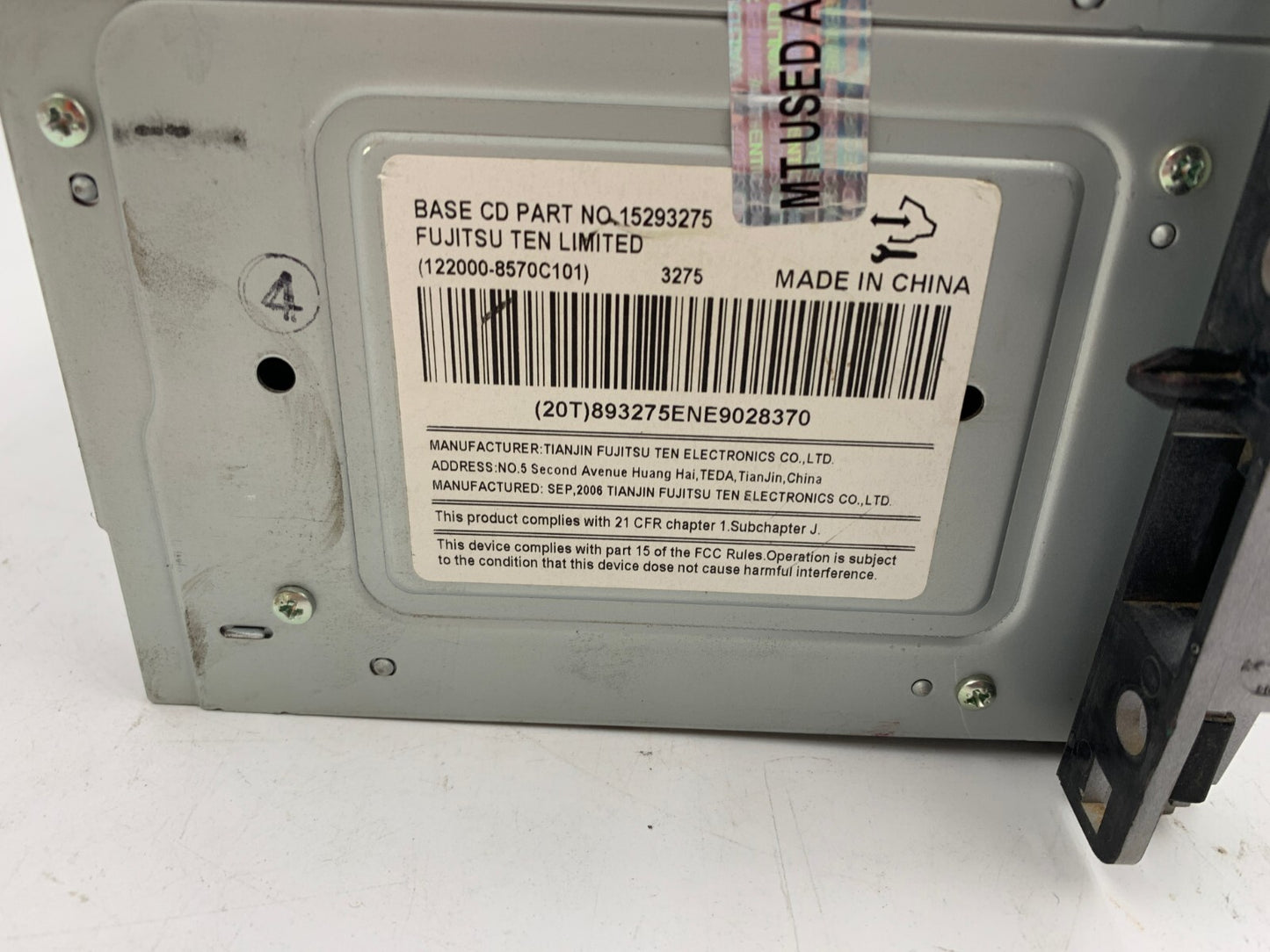 2007 Chevrolet Equinox AM FM CD Player Radio Receiver OEM B04B34001