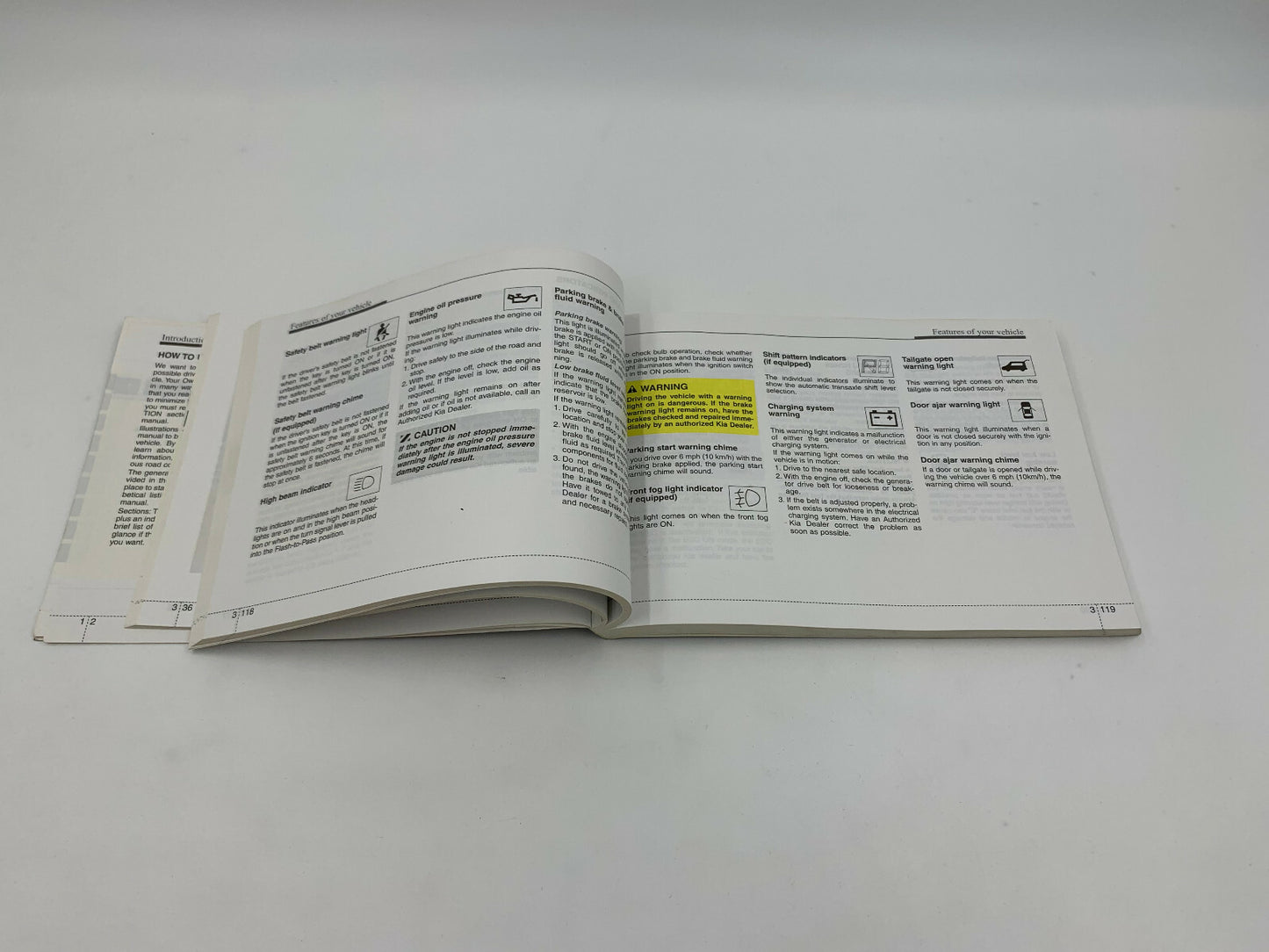 2005 Kia Sedona Owners Manual OEM D04B25083