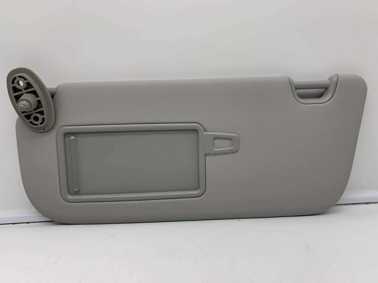 2014-2019 Kia Soul Driver Sun Visor Gray Illumination OEM C02B14057