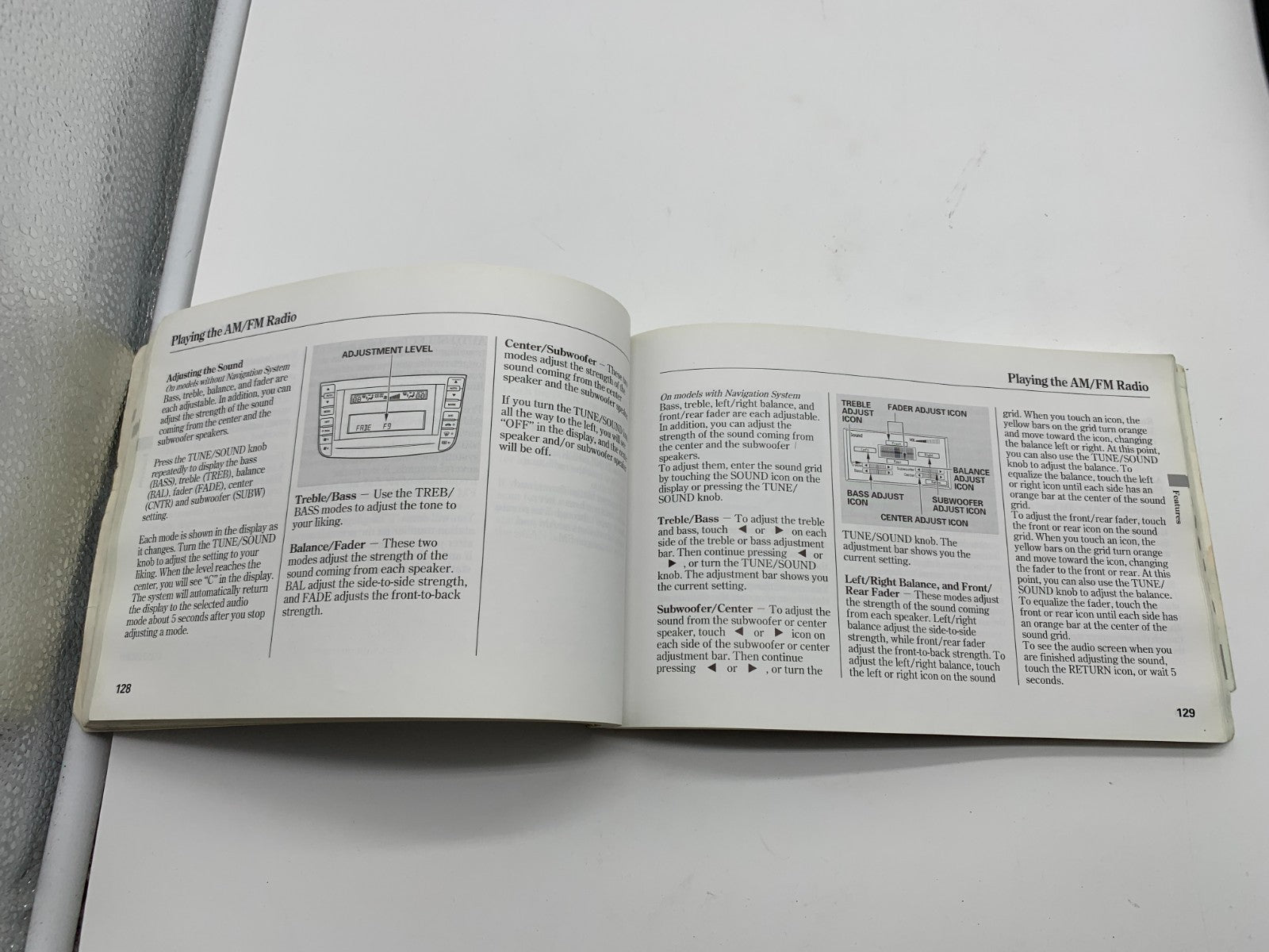 2005 Acura TL Owners Manual Set with Case OEM E04B02002