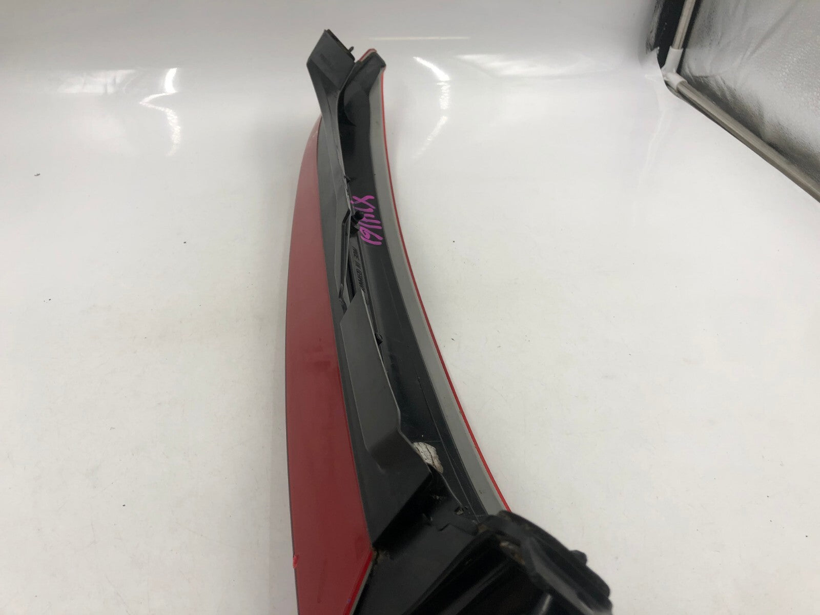 2003-2006 Volvo XC90 Driver Side Upper Tail Light Taillight OEM C04B41008