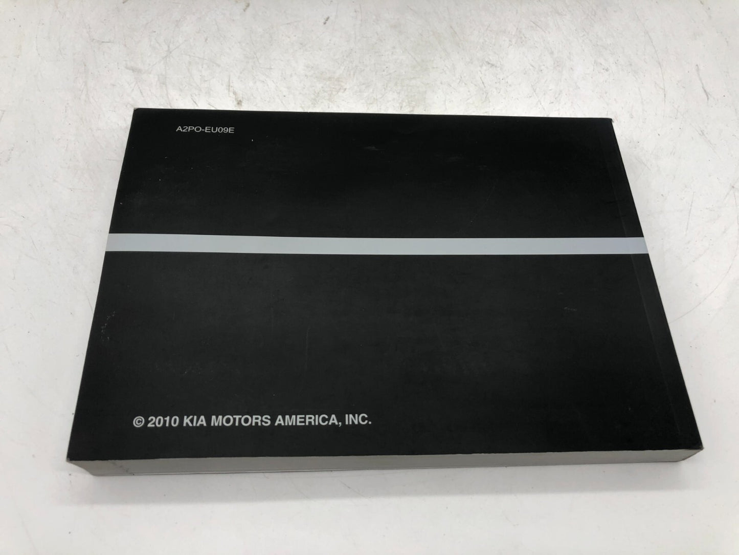 2010 Kia Sorento Owners Manual with Case OEM E03B20005