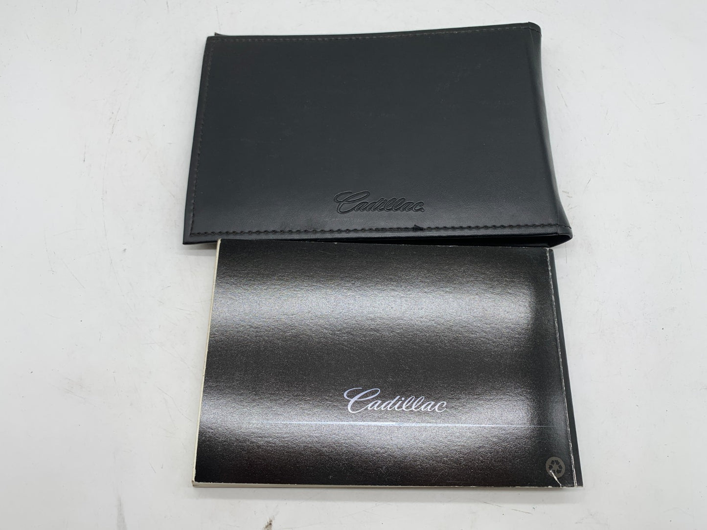 2001 Cadillac DeVille Owners Manual Set with Case OEM A02B50012