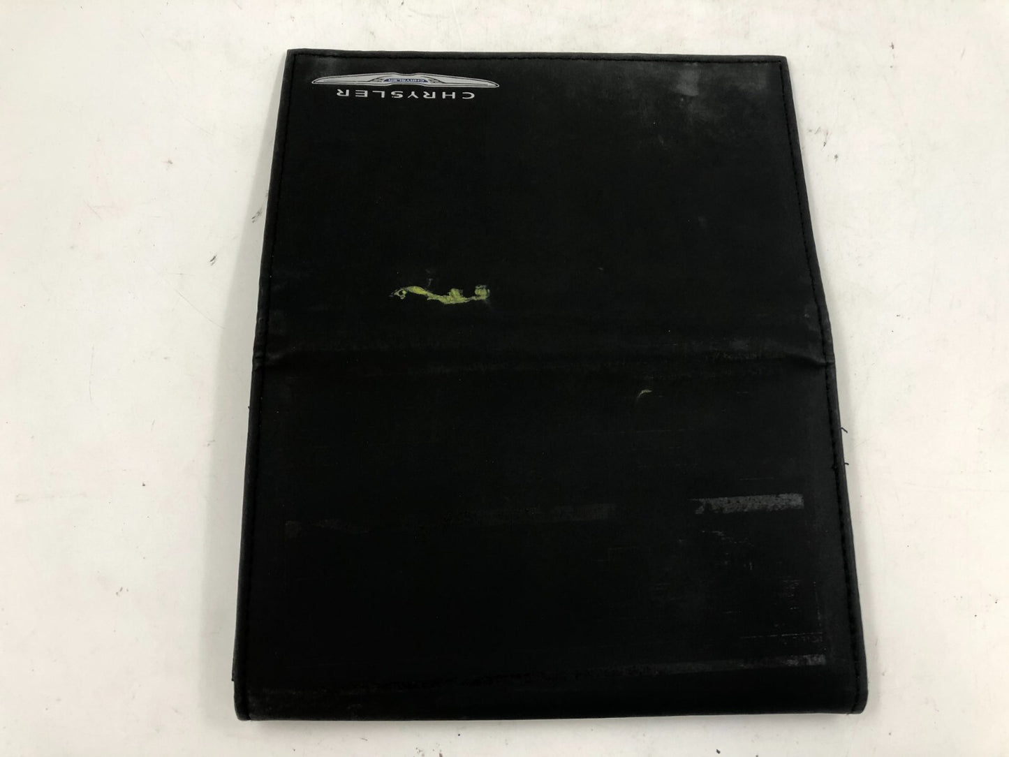 2015 Chrysler 200 Owners Manual with Case OEM C03B68011