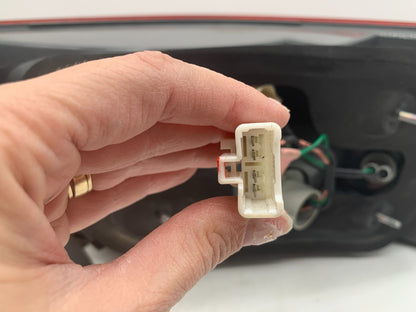 2006-2008 Hyundai Sonata Passenger Side Tail Light Taillight OEM A01B51040