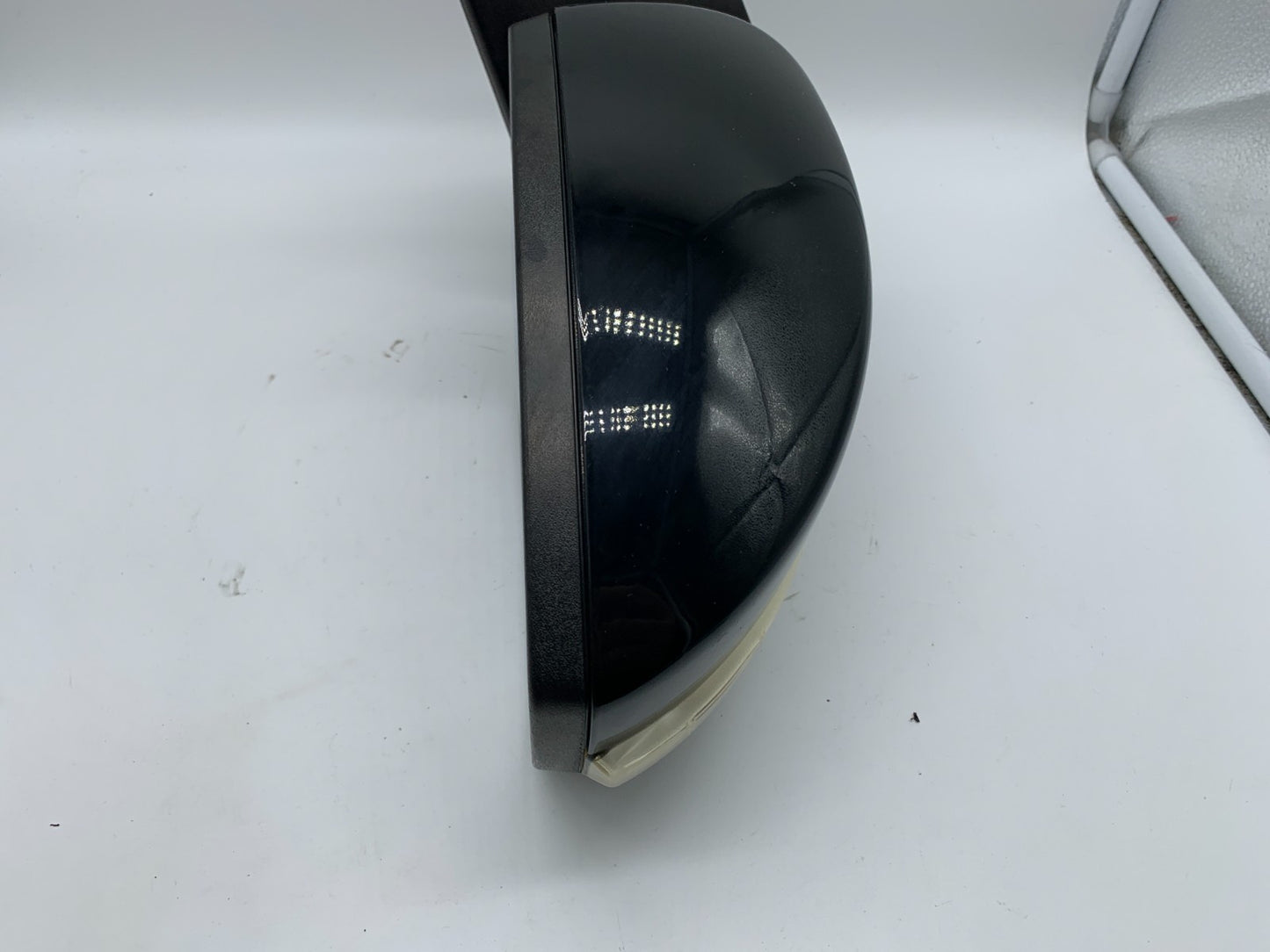 2015-2018 Ford Focus Passenger Side View Power Door Mirror Black OEM C01B26018