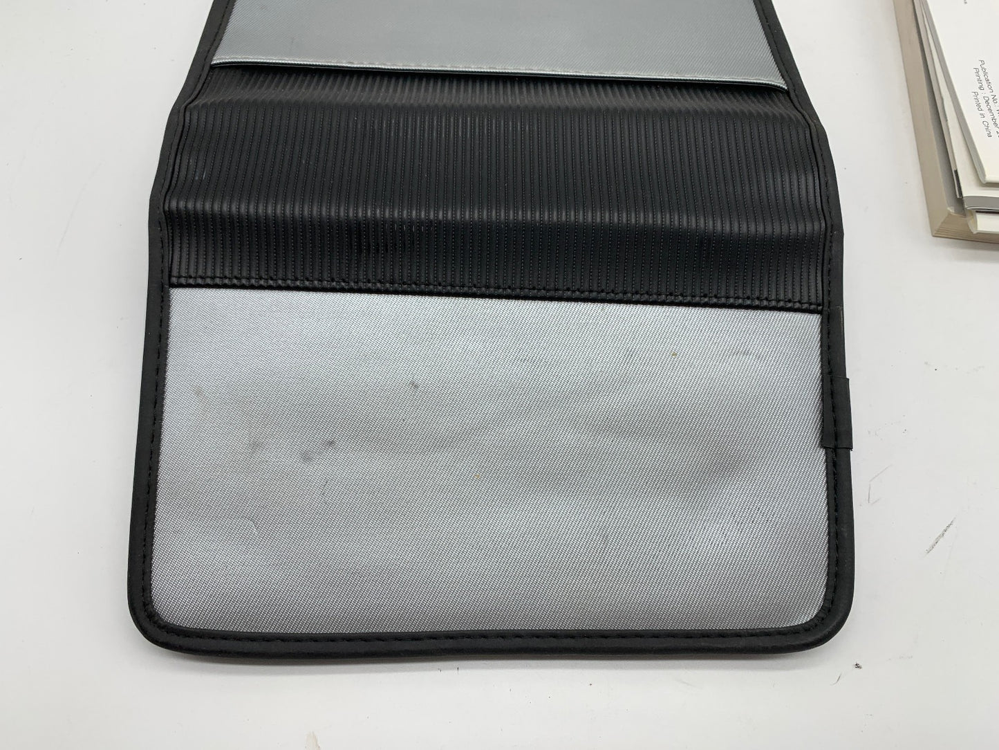 2009 Nissan Sentra Owners Manual Set with Case OEM D03B14041