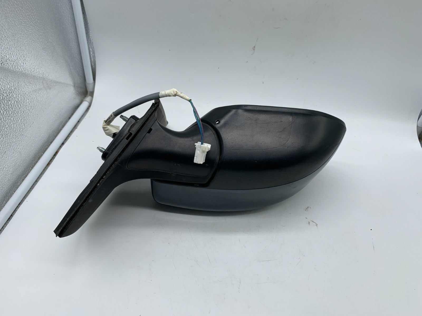 2013-2015 Nissan Sentra Passenger Side View Power Door Mirror OEM A04B07002