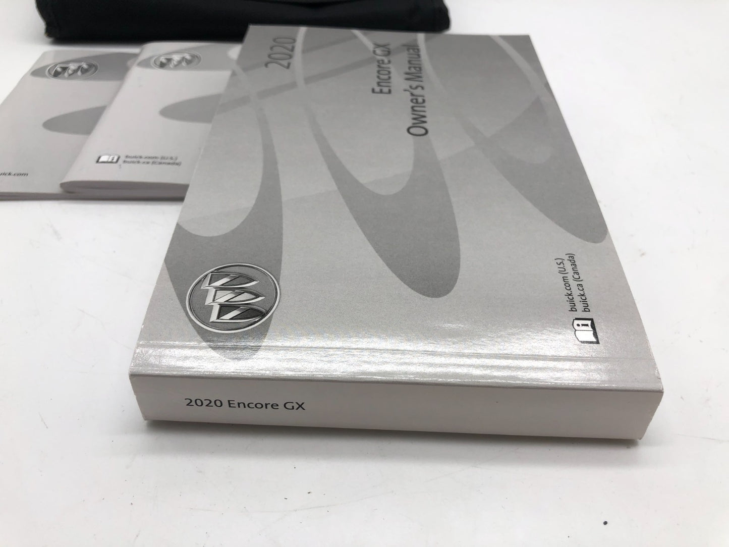 2020 Buick Encore GX Owners Manual Set with Case OEM A03B23040