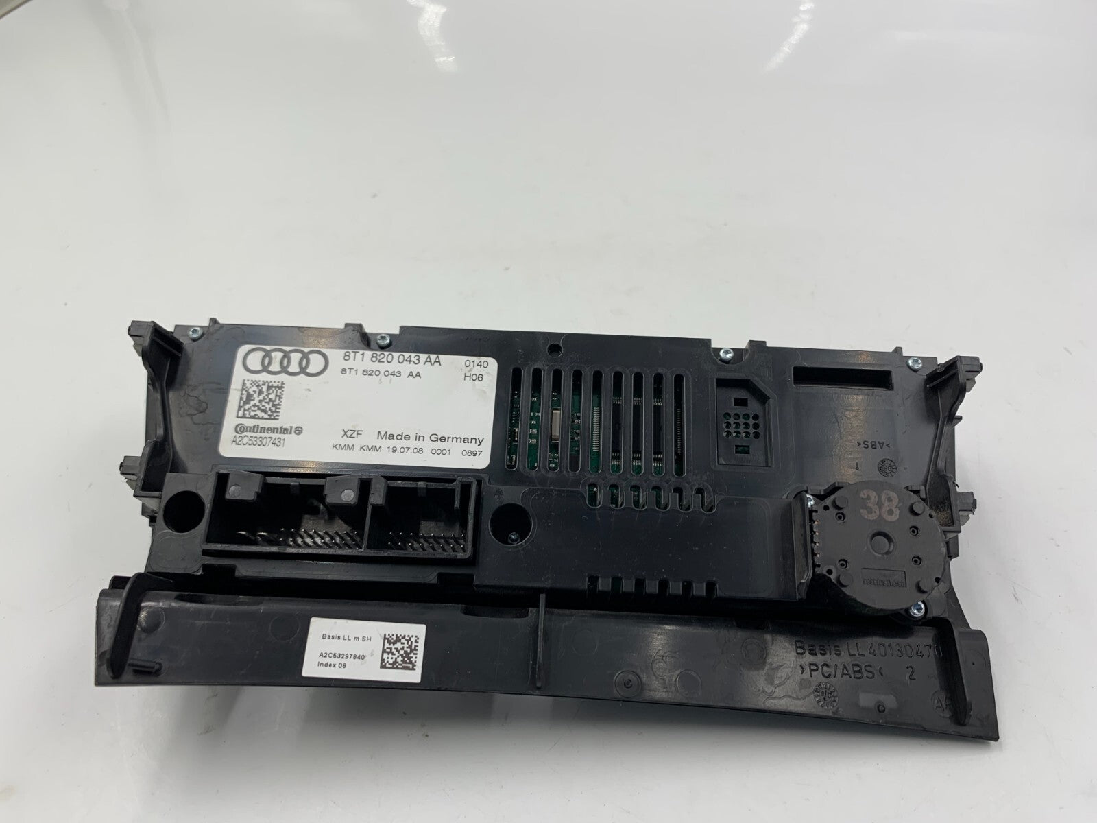 2009-2012 Audi A4 AC Heater Climate Control Unit OEM C01B37044