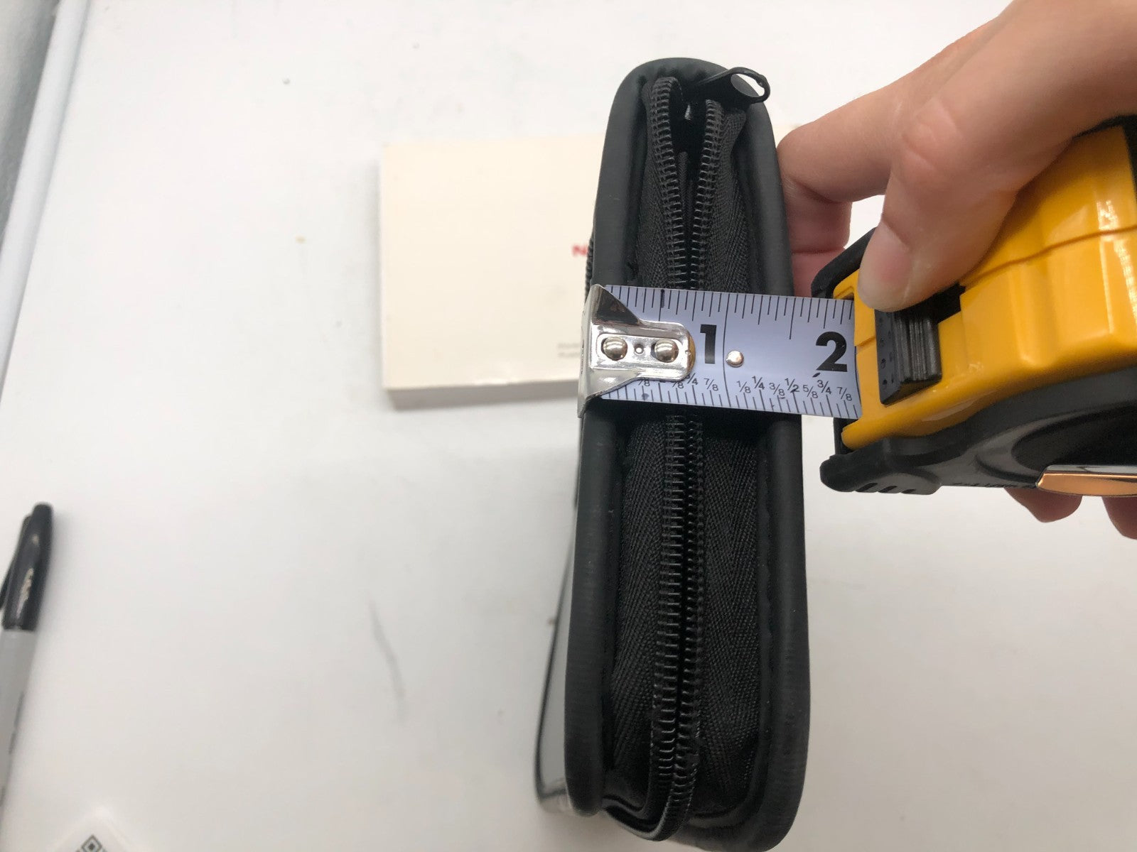 2005 Nissan Maxima Owners Manual with Case OEM A01B02004