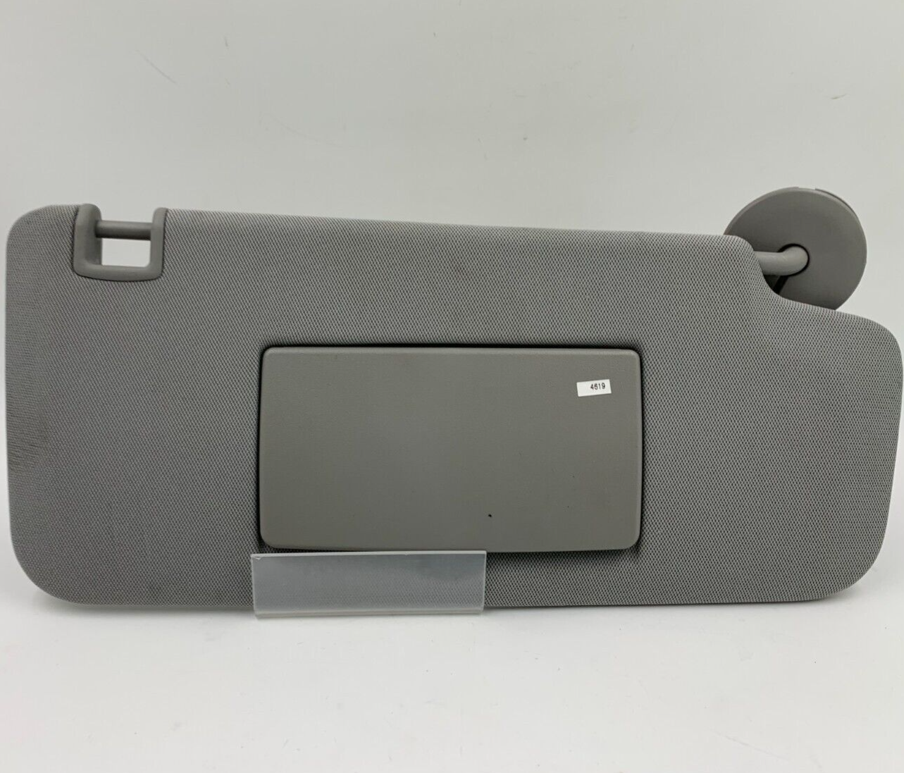 2017-2020 Chevrolet Trax Passenger Sun Visor Gray OEM D03B36051