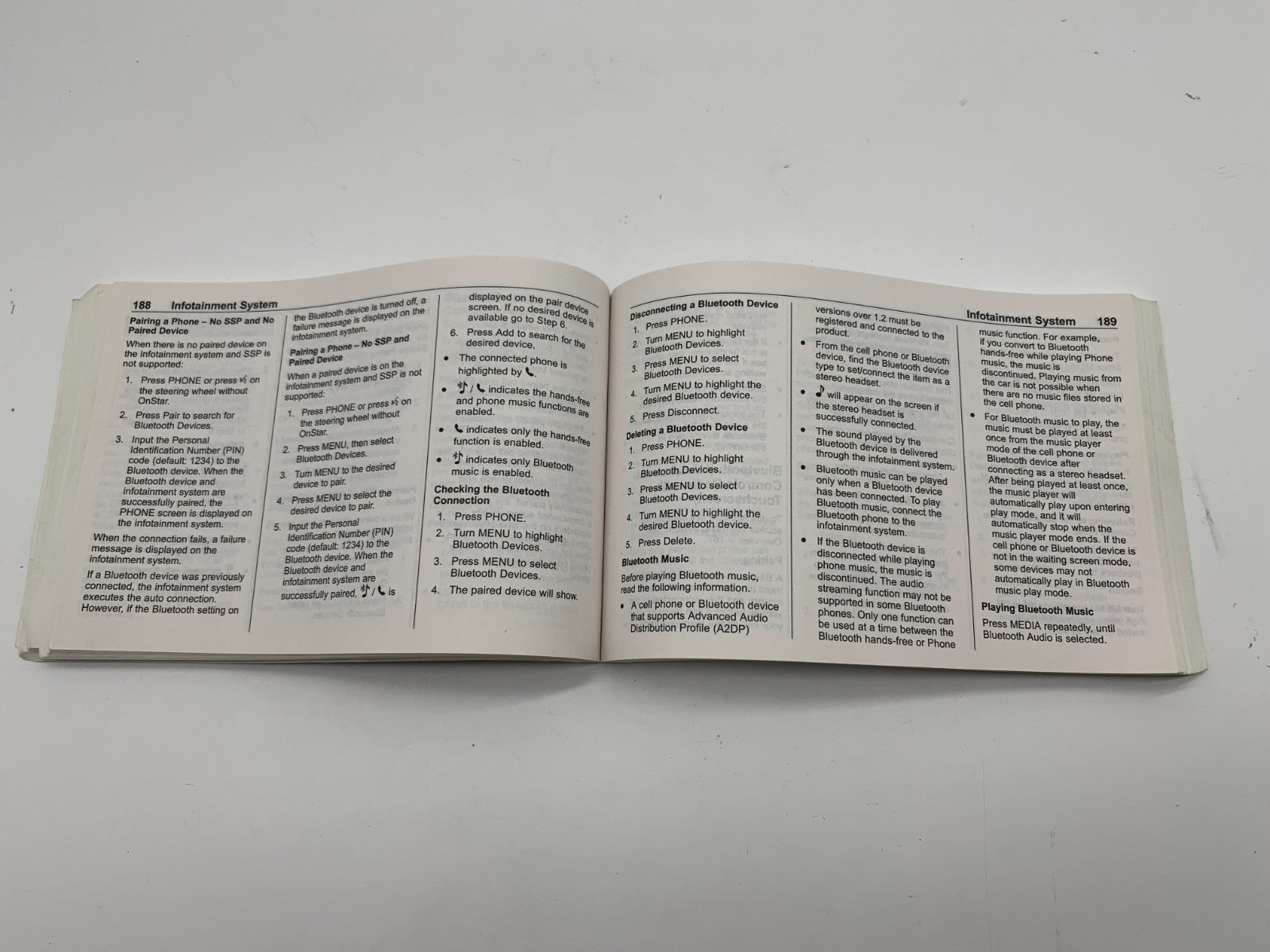 2018 Chevrolet Malibu Owners Manual OEM C03B65018