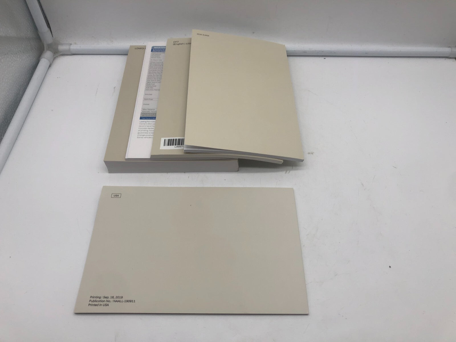 2020 Hyundai Sonata Owners Manual Set with Case OEM A02B08021