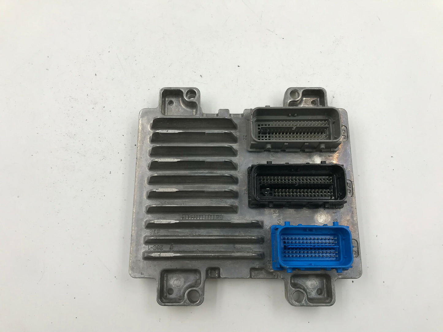 2017-2019 Buick Encore Engine Control Module Unit ECU ECM OEM C03B38023