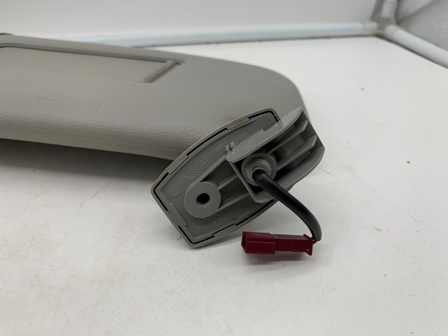 2006-2009 BMW 525 Driver Sun Visor Gray Illuminated OEM C02B14059